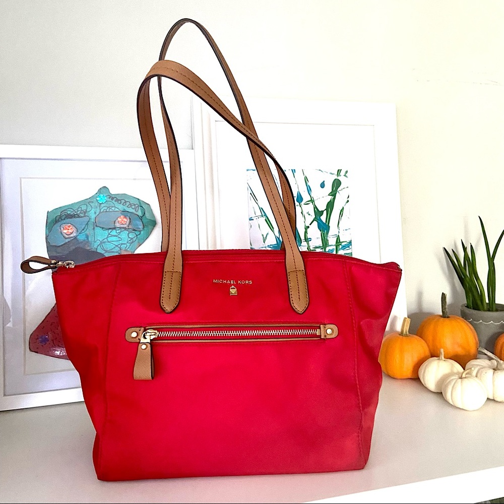 Michael Kors Kelsey Medium Nylon Zip-top Tote, authentic, great for every day